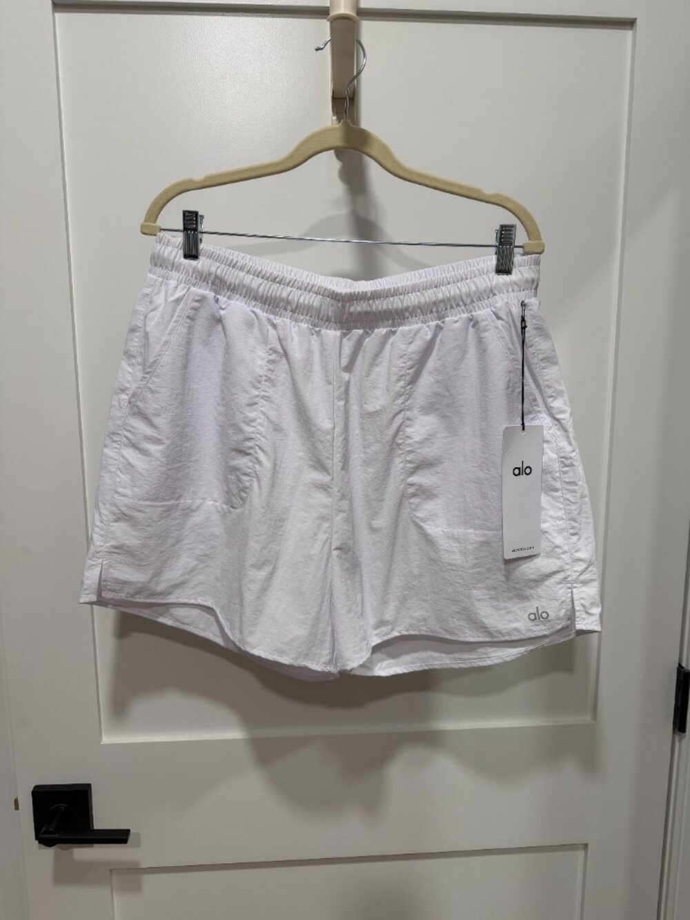 Alo ALumni Shorts - White